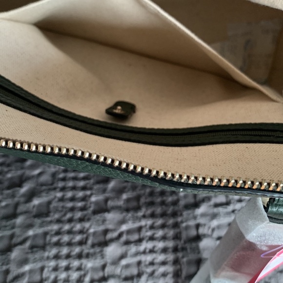 Kate spade tote - Picture 8 of 11